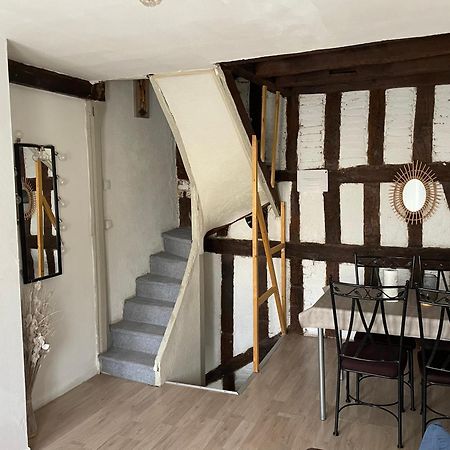 Pont De Gien Apartment Luaran gambar