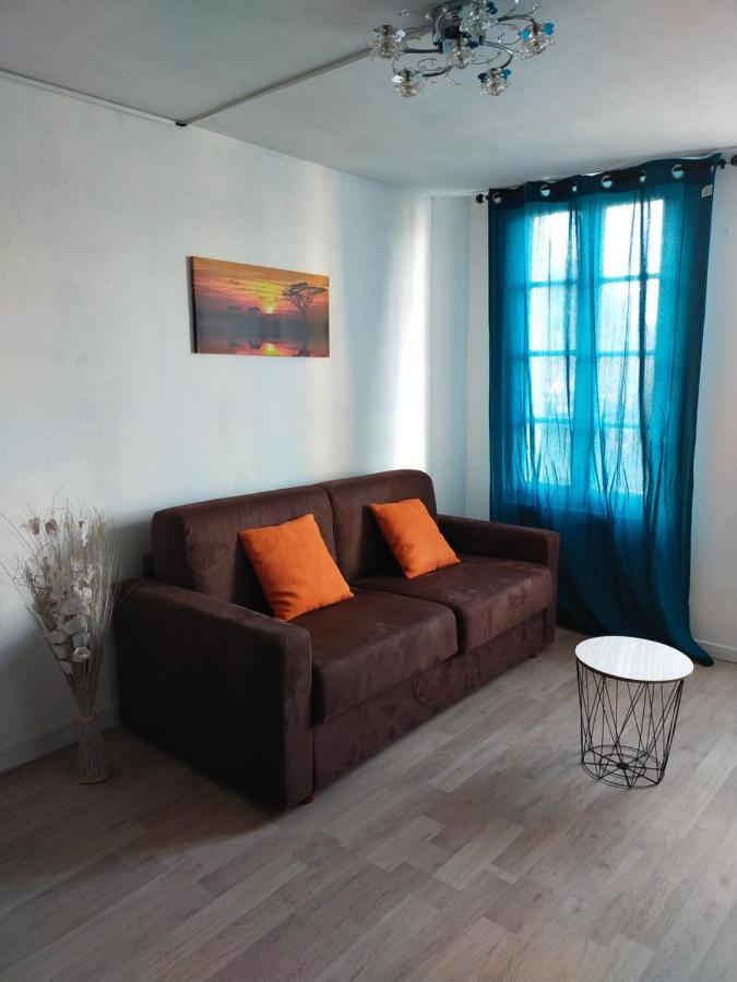 Pont De Gien Apartment Luaran gambar